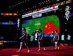 包含精彩不断，谁能凭借出色发挥领先一步跻身决赛？的词条